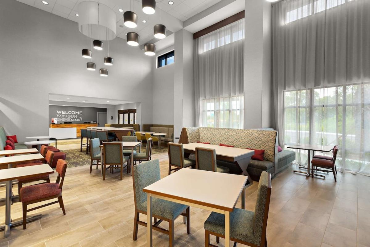 Hampton Inn & Suites Ruskin I-75, Fl Экстерьер фото