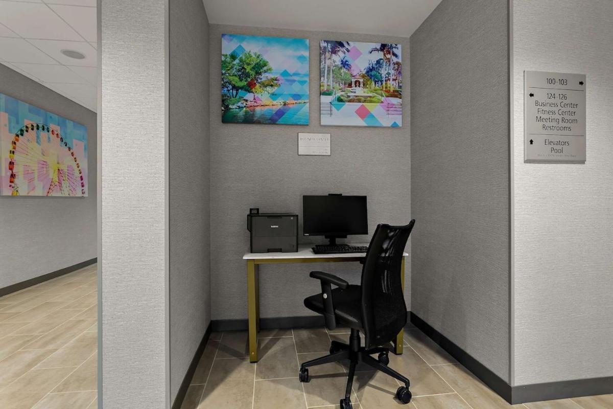 Hampton Inn & Suites Ruskin I-75, Fl Экстерьер фото