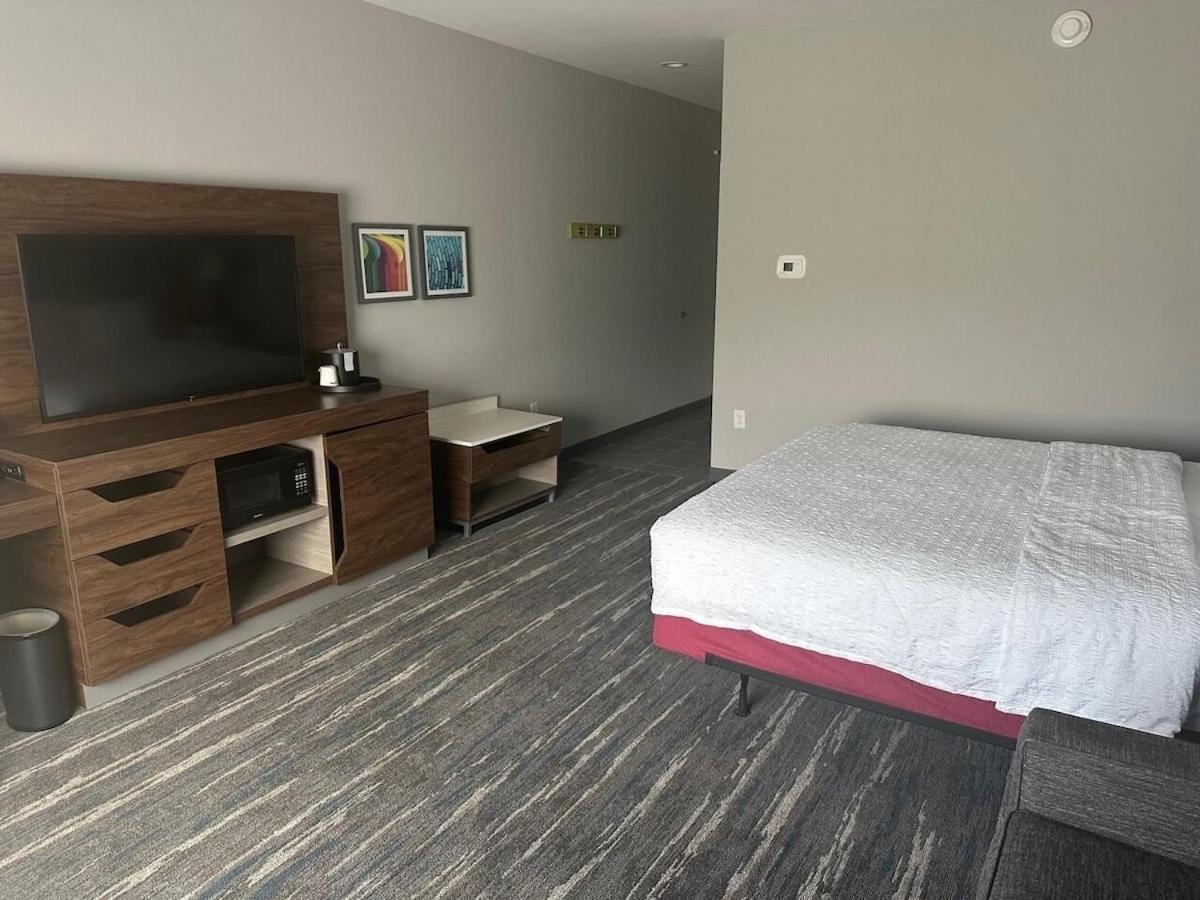 Hampton Inn & Suites Ruskin I-75, Fl Экстерьер фото